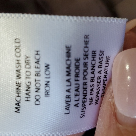 LIJA, Womens Bermuda shorts.  Size 6. Gray. 4 pockets, Golf. Pickel ball. Tennis - Picture 10 of 12